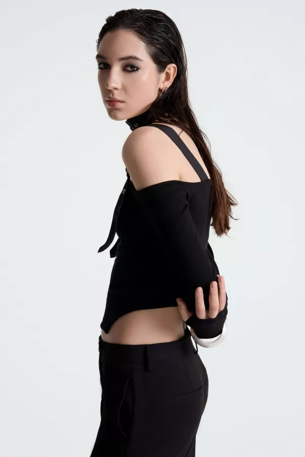 Топ EUPHORIA с чокером