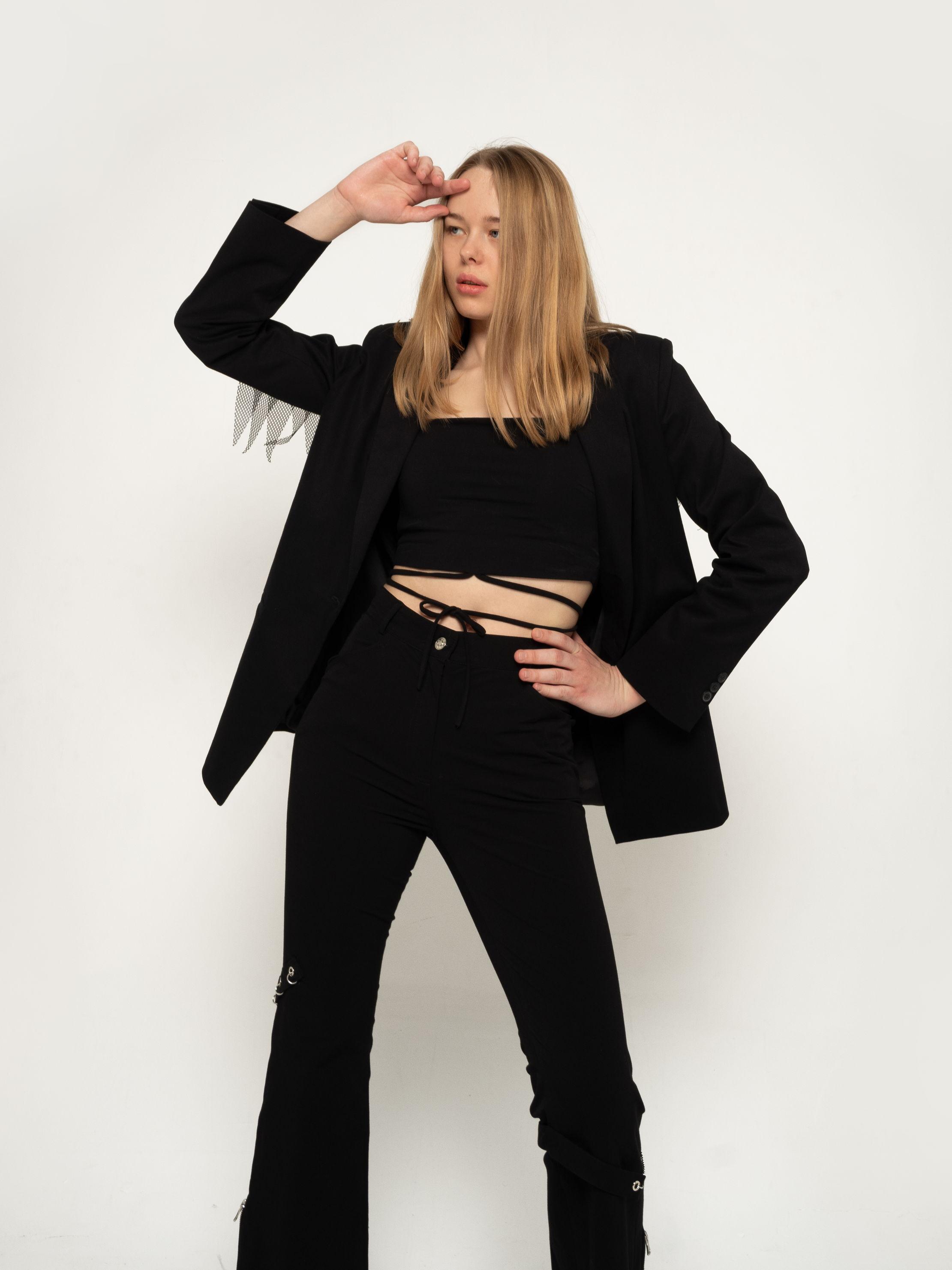 Imgonline com ua Compressed LHS8 Mho Uofftbr DU